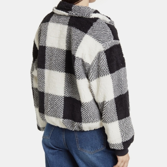 ABOUND Check Print Half Zip Pullover - Picture 2 of 13